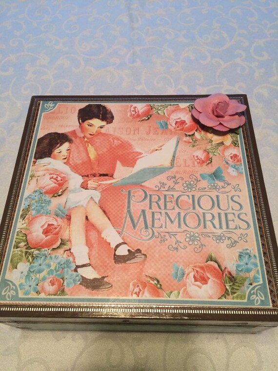 mother and daughter memory box