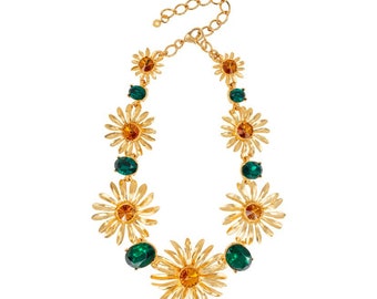 Daisy Jane Flower Necklace