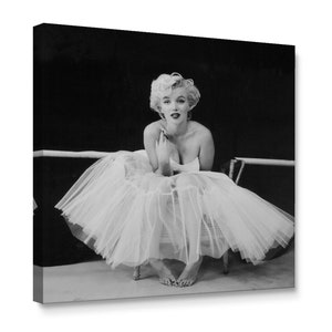 Monroe, Classic Movie Stars Canvas Wall Art Home Decor, Gallery Wrapped & Ready to Hang