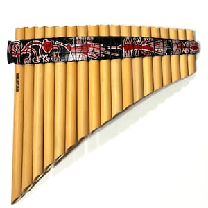 18 Pipes Natural Bamboo Pan Flute Nazca Designs  - Case Included