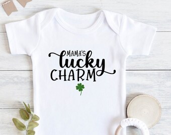 St. Patrick's Day baby bodysuit, Irish Baby bodysuit, Mama's Lucky Charm bodysuit, Baby Irish bodysuit, St Patrick's bodysuit