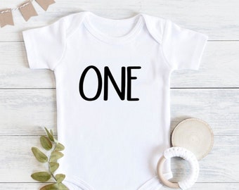 First Birthday Baby bodysuit/ 1st Birthday baby bodysuit/ First Birthday outfit/ 1st Birthday girl / Birthday Baby Boy Birthday Baby Girl