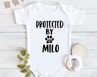 Protected by Dog baby outfit /  Baby's best friend / Custom Baby Shower Gift / Cute Baby outfit/ My Sibling has paws