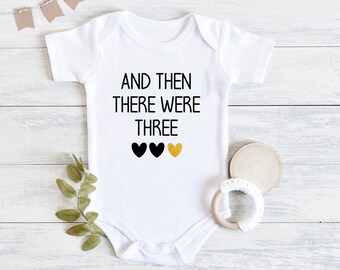And then there were 3 4 5 Baby - Pregnancy Announcement - Baby Announcement - Pregnancy Reveal - Custom Baby bodysuit, Family Paws