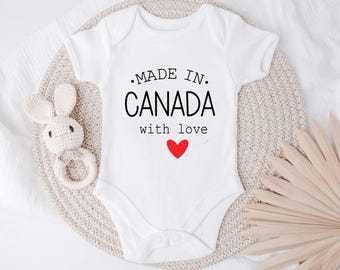 Personalized baby bodysuit, Made in Canada, Custom made in baby bodysuit, Personalized baby clothes, Personalized baby outfit