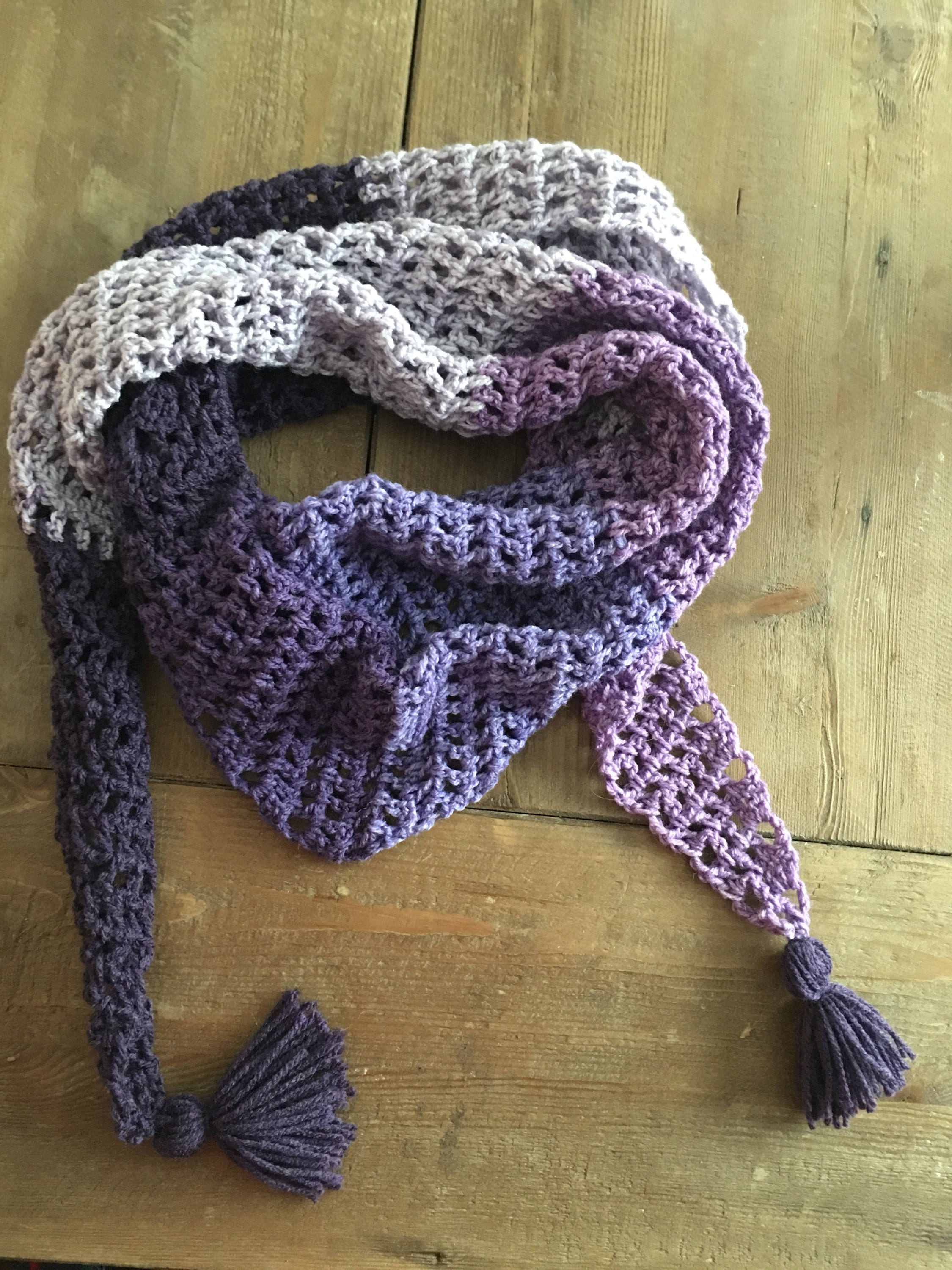 Free Caron Cakes Crochet Pattern - Desert Winds Triangle Scarf