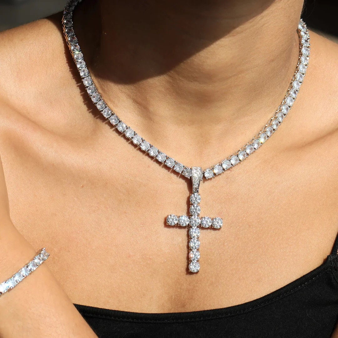 Diamond tennis deals chain with cross