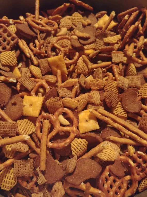 hot n spicy chex mix
