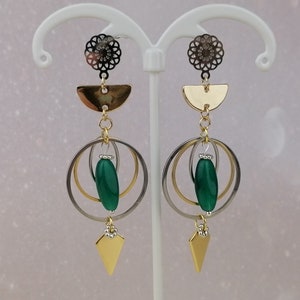 Long stainless steel and pearl earrings, green and gold