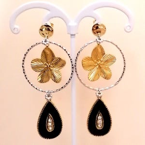 Stainless steel flower earrings
