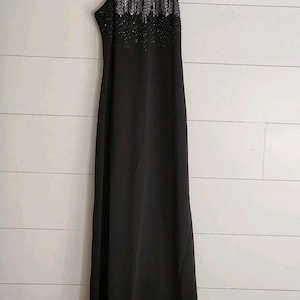 VTG Cachet Black Embellished Gown Cocktail Strappy Formal Beaded Maxi Y2K SIZE 8
