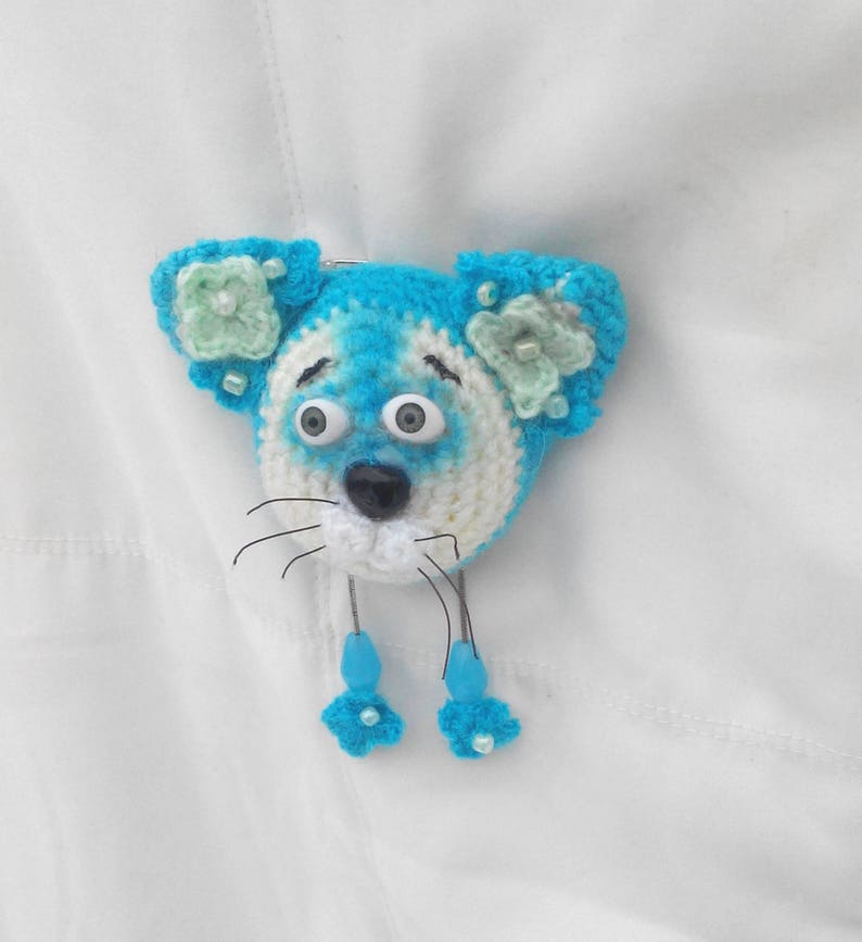 Toy Cat Brooch Cat Gift Cat teacher brooch Crochet Animal Brooches Brooches with cat Cat collar brooch Crochet Cat Cat wool brooch