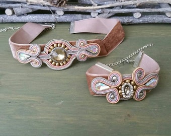 Gargantilla y pulsera de terciopelo en técnica soutache