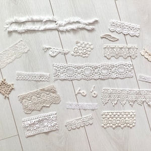 Set of 20 assorted lace snippets, White and beige vintage lace scraps, Sewing trim bundle, Fabric embellishment, Junk Journal kit