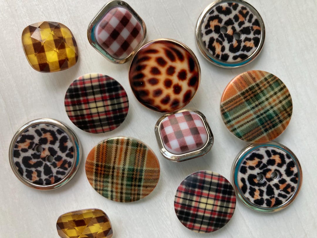 Assorted Vintage Leopard and Plaid Buttons Lot of 12, Fancy Retro Shank ...