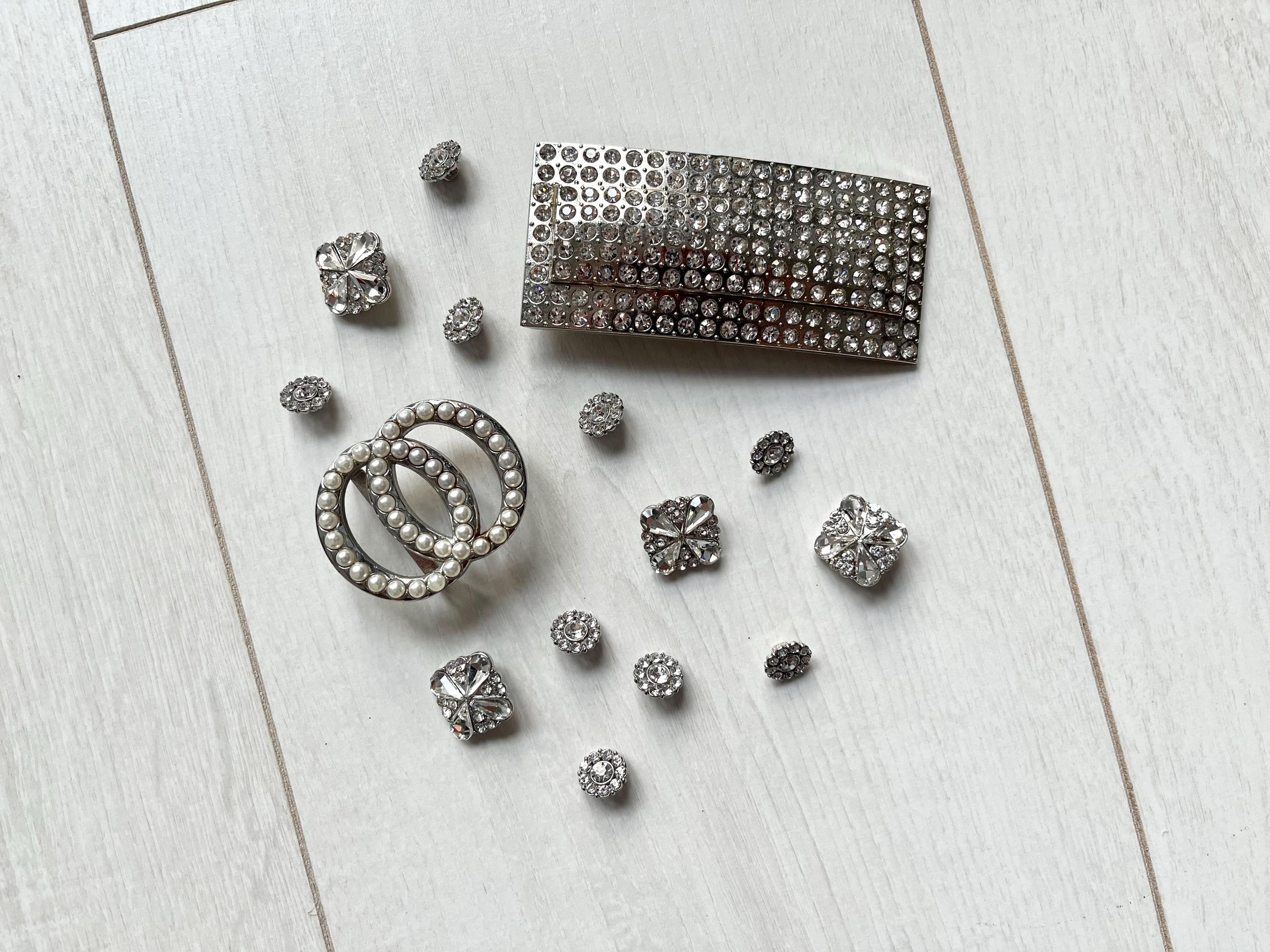 Pearl & Multi Crystal Buckle Belt Mixed bead and leather belt Black / Gray For Women | Maje main image 2