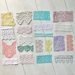 Junk journal lace kit, Pastel lace bundle, Vintage lace scraps, Set of 20 assorted lace pieces, Antique lace remnants, Lace and trims