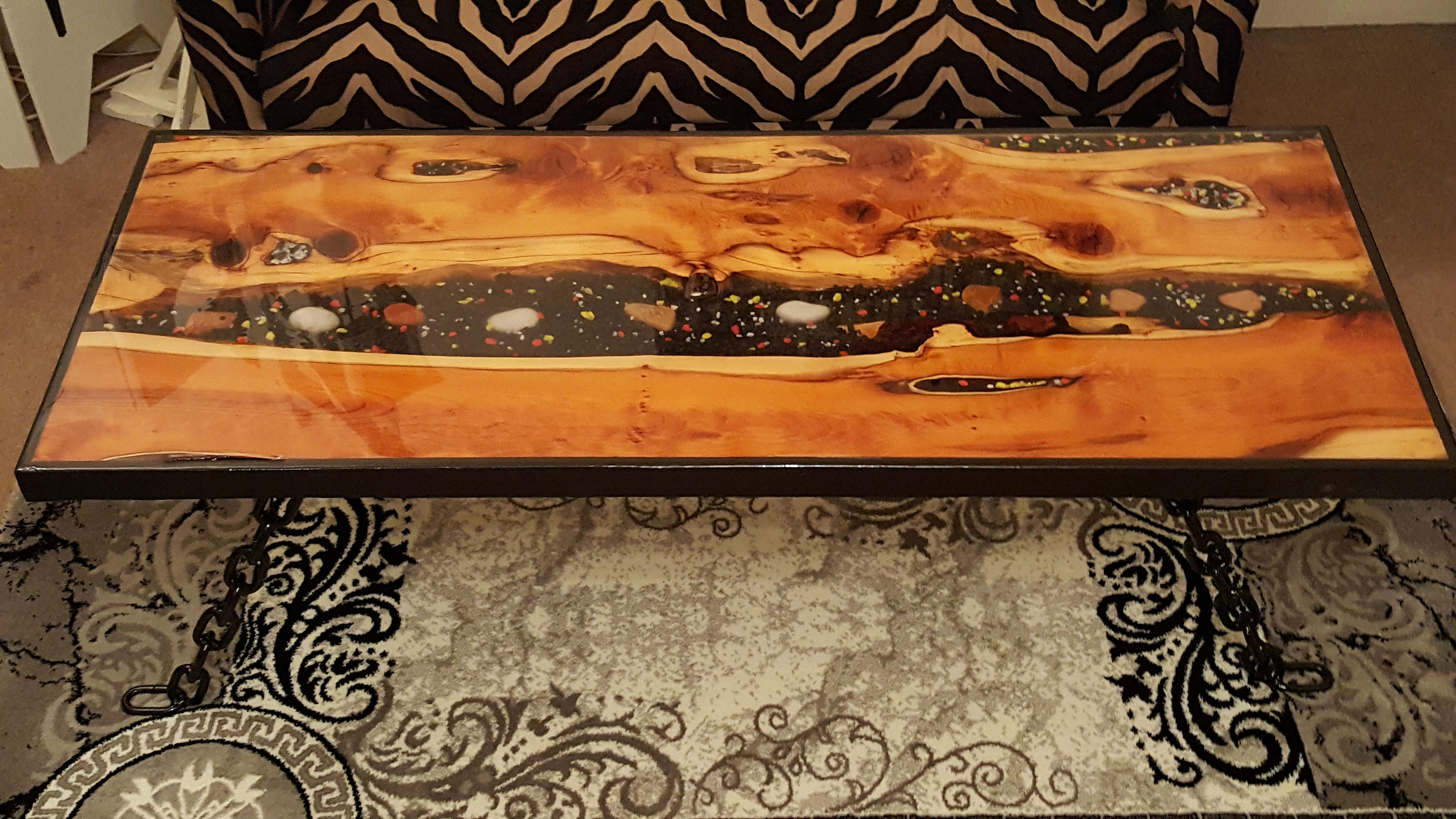 Yew river table deals