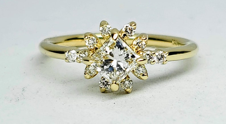 Princess cut diamond ring, Princess cut engagement ring, princess cut diamond engagement ring. image 9