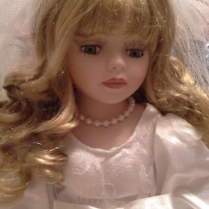 Wonderful Porcelain Bridal Doll / Collectible Porcelain Doll