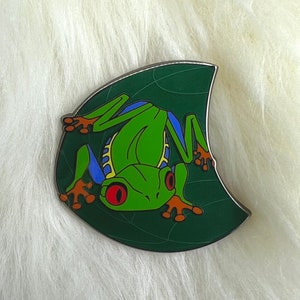 Red Eyed Tree Frog Enamel Pin | Frog Enamel Pin | Frog Pin | Animal Pin |