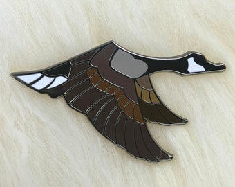 Canada Goose Hard Enamel Pin - Shorebirds Series Bird Brooch Wildlife Collectible