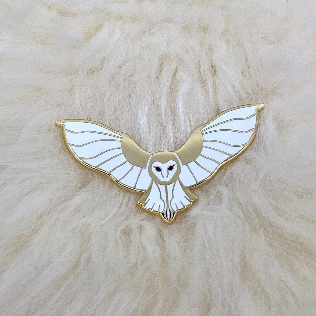 Barn Owl Hard Enamel Pin Gold Plated Bird Brooch Wildlife Jewelry Witch Accessory Gift