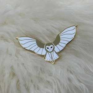 Barn Owl Hard Enamel Pin Owl Pin Bird Brooch image 2