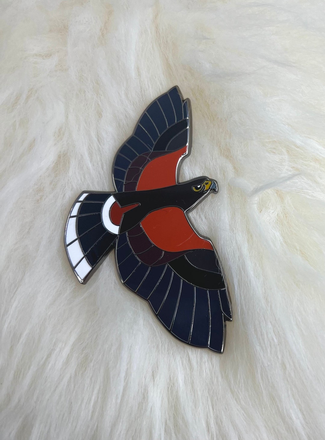 Harris Hawk Hard Enamel Pin Hawk Pin Bird Pin Art Deco Etsy 日本