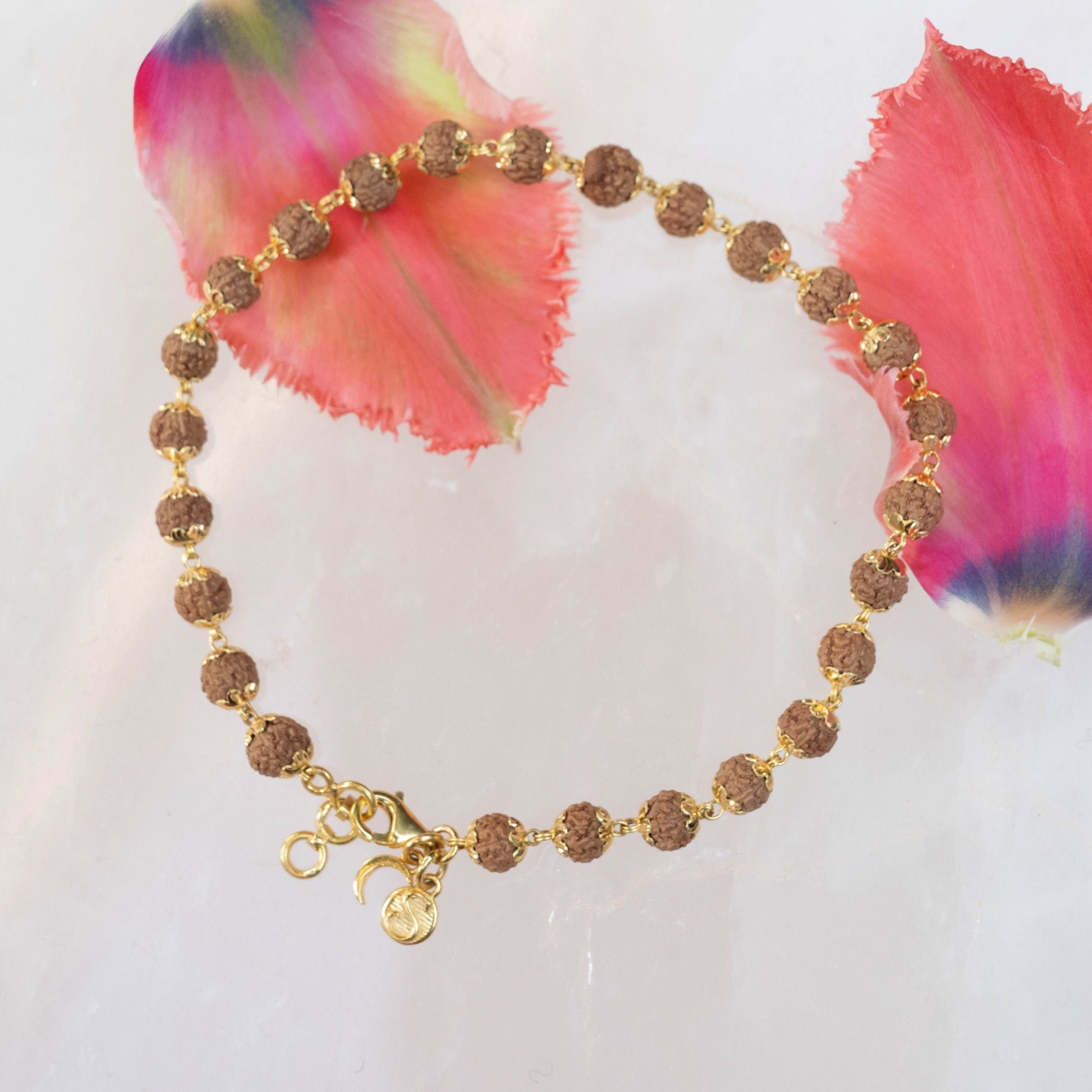 22k Gold Rudraksha Bracelet - AjBr62934 - 22kt Gold Bracelet for men is  beaded with Rudraksha beads and gold balls in an alternate pattern wit