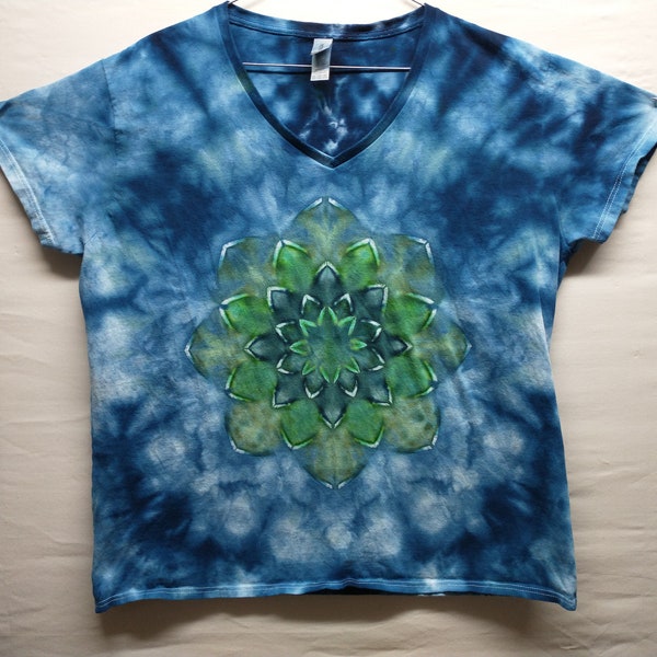 Ladies 2X Tie Dye Shirt, Lotus Design