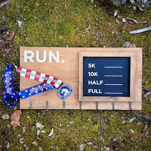 RUN Wooden Running Medal Holder, 5k, 10k, marathon, Gifts for Runners, Marathon Medal Display, Hand Painted Rustic, Run, chalk