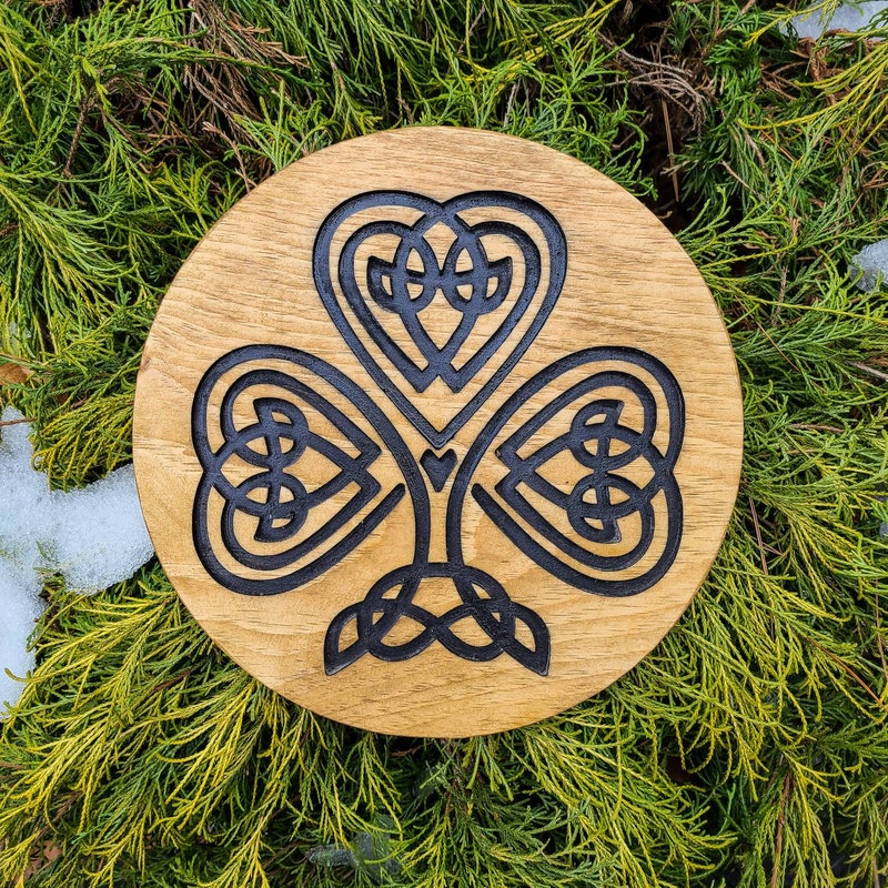 Irish Shamrock Glory Wooden Flag Wall Art
