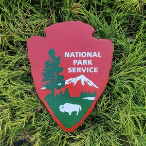 FREE SHIPPING, Replica National Park Service Arrow Wooden Sign, Mountain, Trees, Buffalo, USA Park Sign, Nature Decor, Gift for Hikers