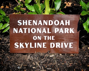 Multiple Sizes, Shenandoah National Park on the Skyline Drive, Sign, Virginia Art, Painted Wooden, Nature Decor, Gift for Hikers, Parks