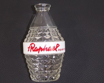 St Raphaël carafe glass / vintage