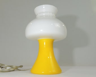Mushroom/vintage table lamp