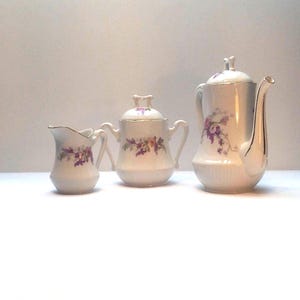 Service a café en porcelaine /vintage