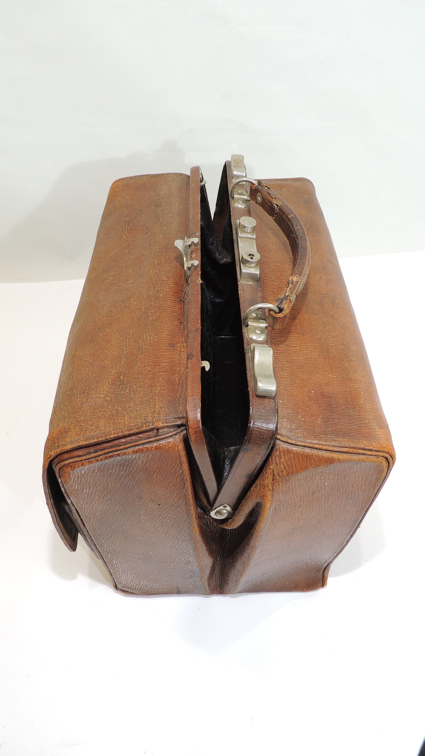 Trousse De Toilette Vintage En Cuir – 25x20x6,5cm – Vanity De Voyage