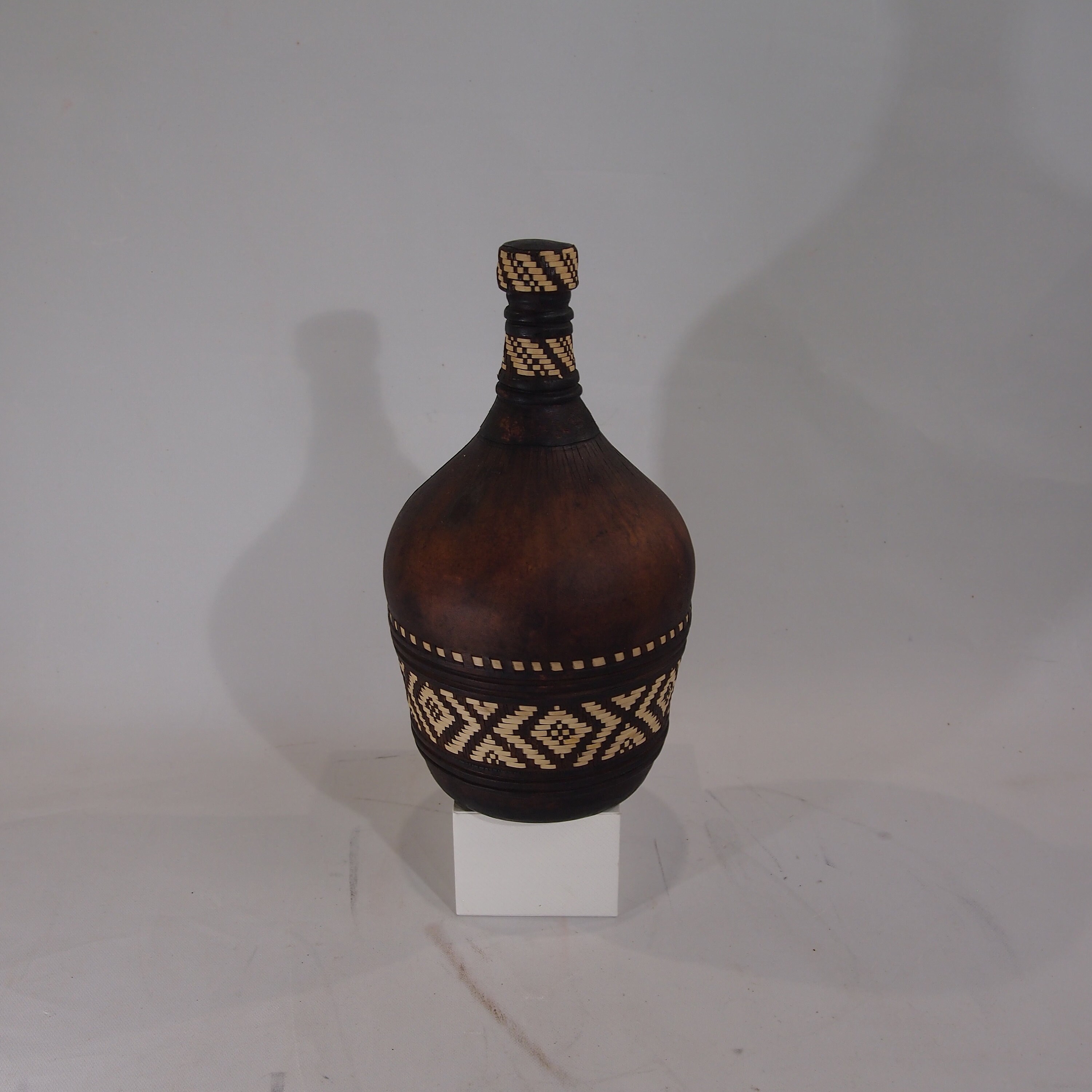 Bouteille Ancienne /Cuir