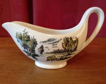 Porcelain gravy boat vintage Gien France Hand Painted Porcelain Saucepan Gien France Hand Painted/ gravy boat