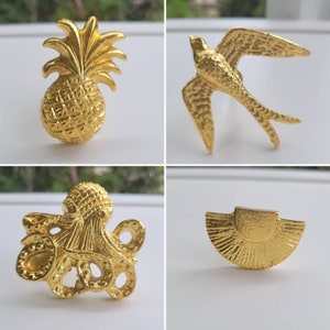 SALE!!!! Metal Gold Brass Knobs Round gold brass Door Knobs Furniture Drawer Bedside Cabinet Kitchen gold bee knob golden palm bee handle