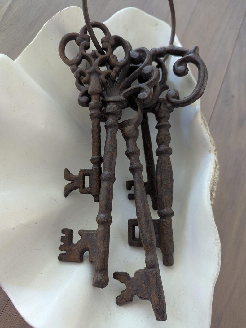 Cast Iron Vintage Key Ring Set: Rustic Garden Decor, Antique Style - Etsy
