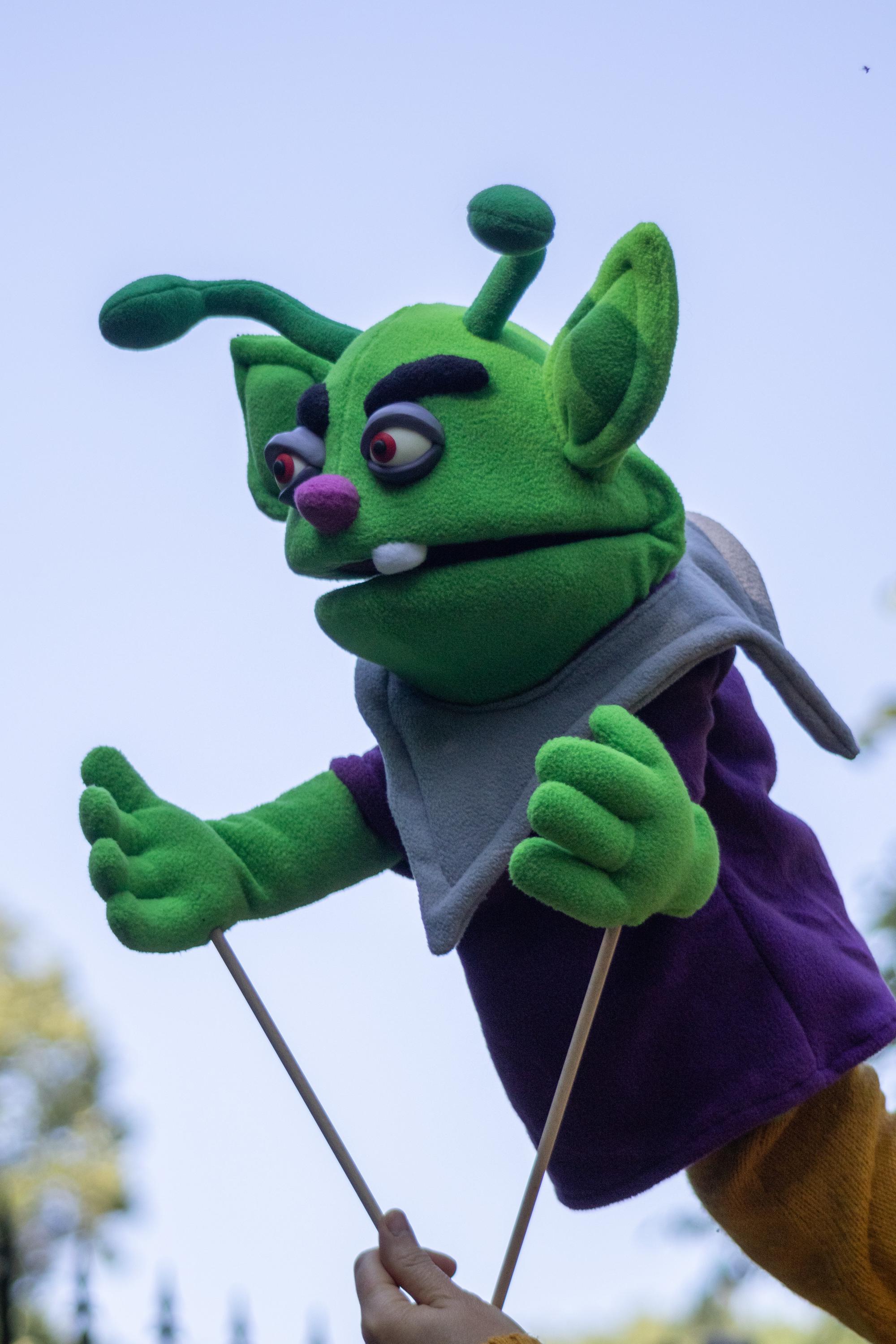 Green Alien Professional Hand Puppet, Ventriloquist Dummies OOAK