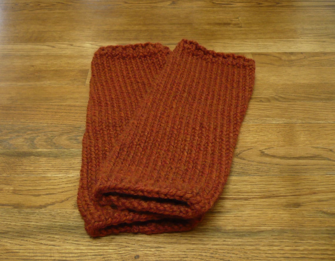 Leg Warmers - Spice Red (16") - Acrylic/Wool leg warmers. Wool leggings. Leggings. Leg coverings. Knitted goods. Bearpaw Crafts by Tania.