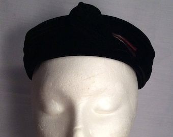Vintage hat black velvet cocktail hat 1950s 1960s Modern Miss winter hat black formal hat womens hat