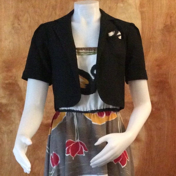 Vintage novelty print dress 1970’s sun dress with bolero jacket swan print spaghetti strap dress with full skirt