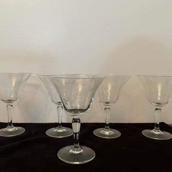 Vintage wine glasses set of 5 crystal etched glass wheat berry pattern elegant wine glasses formal entertaining formal dining