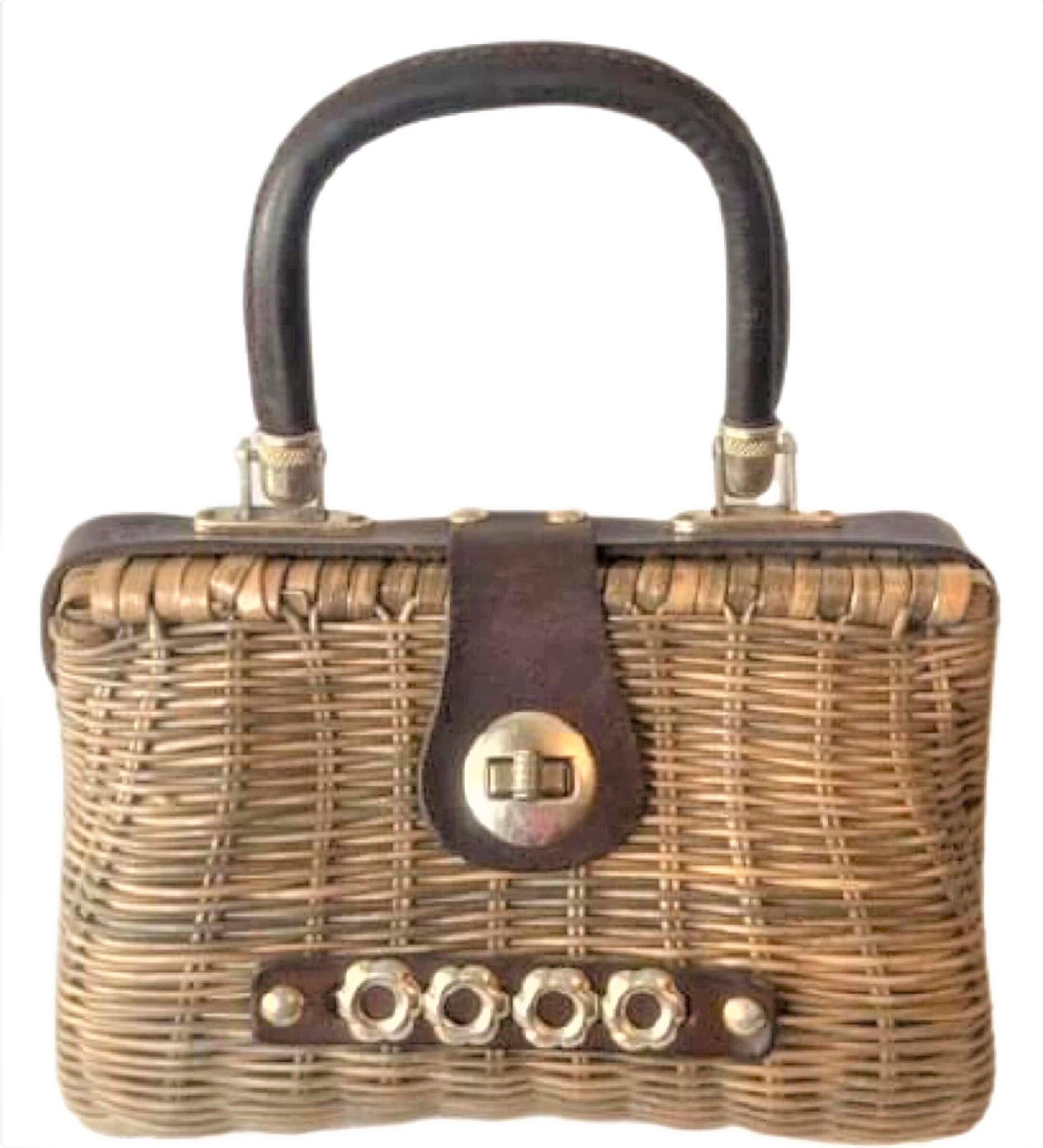 Vintage primitive bag 1900s 民族 アンティーク Vintage Woven Wicker Purse With Leather Trim and Gold