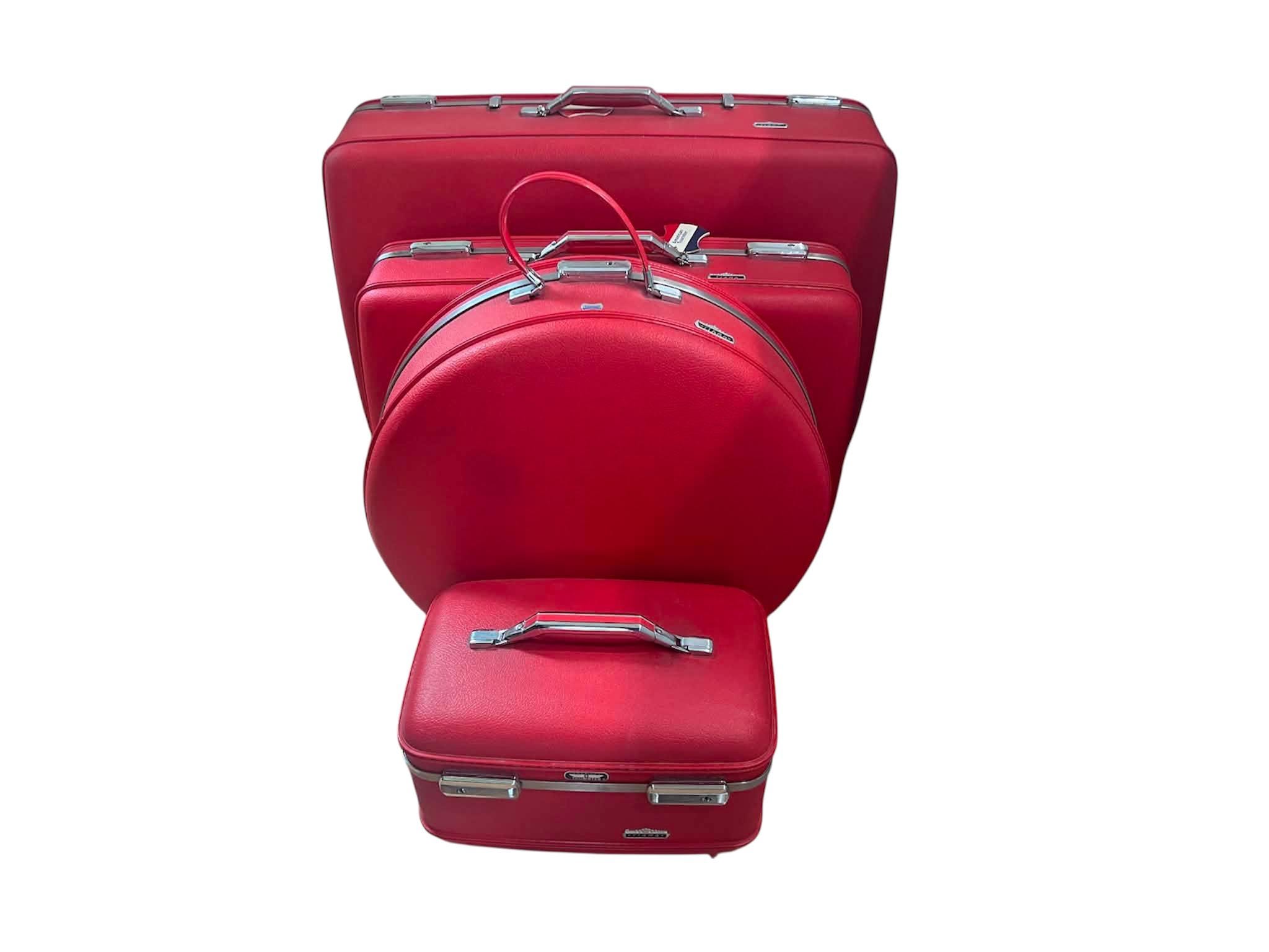 【超希少】1930〜50s カナダ製 GLOBE ヴィンテージトランク赤 レトロ Vintage 1960s American Tourister Tiara Red Luggage Set of 4 - Etsy